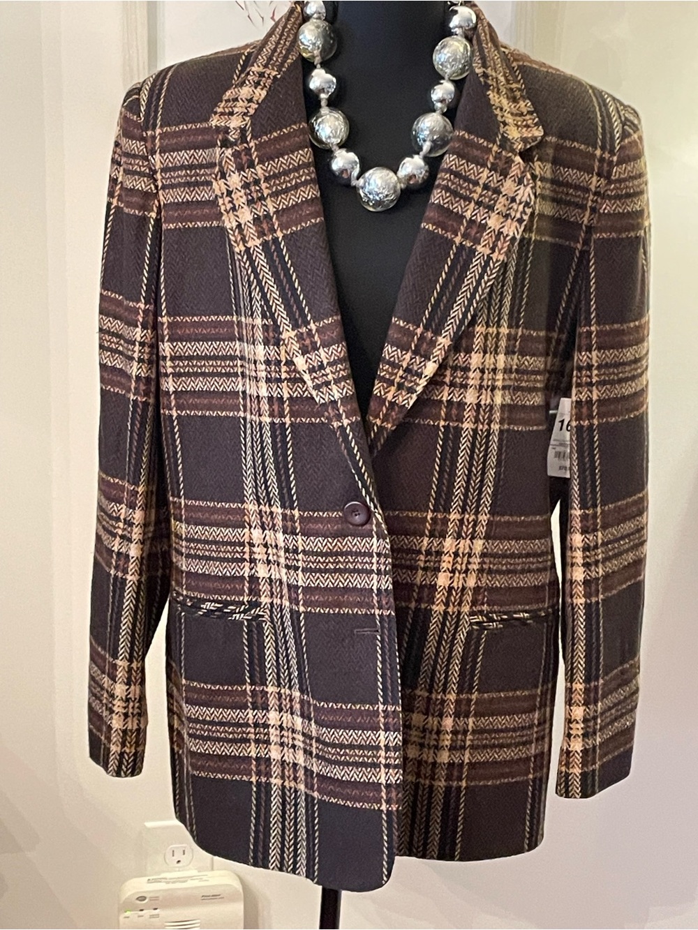NWT Worthington Brown Plaid Single-Button Blazer with Cream Accents
